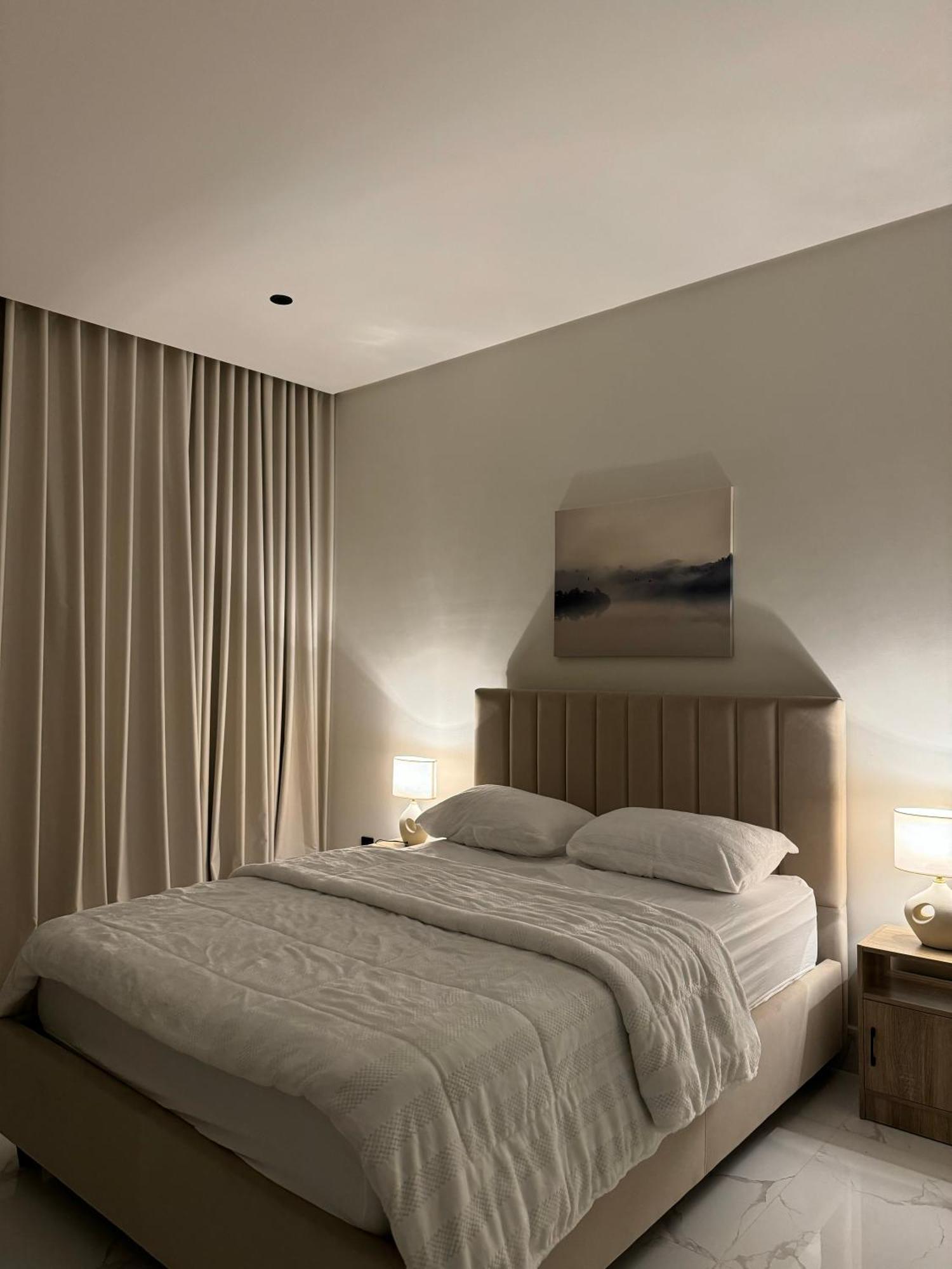 Apartment Sunrise Luxury Two Bedroom *