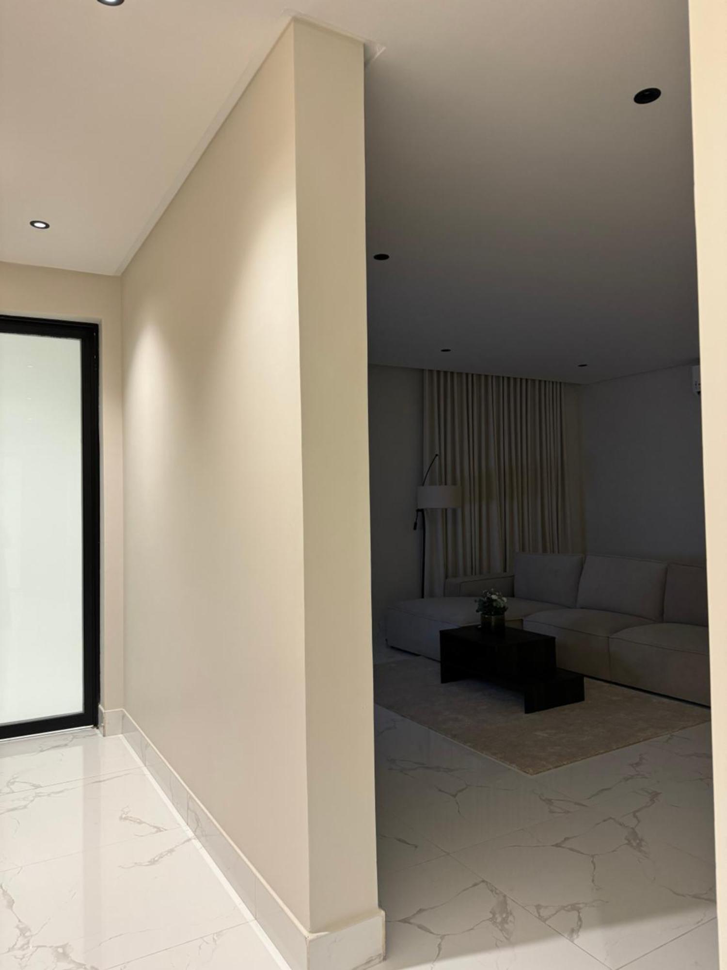 Sunrise Luxury Two Bedroom Apartment