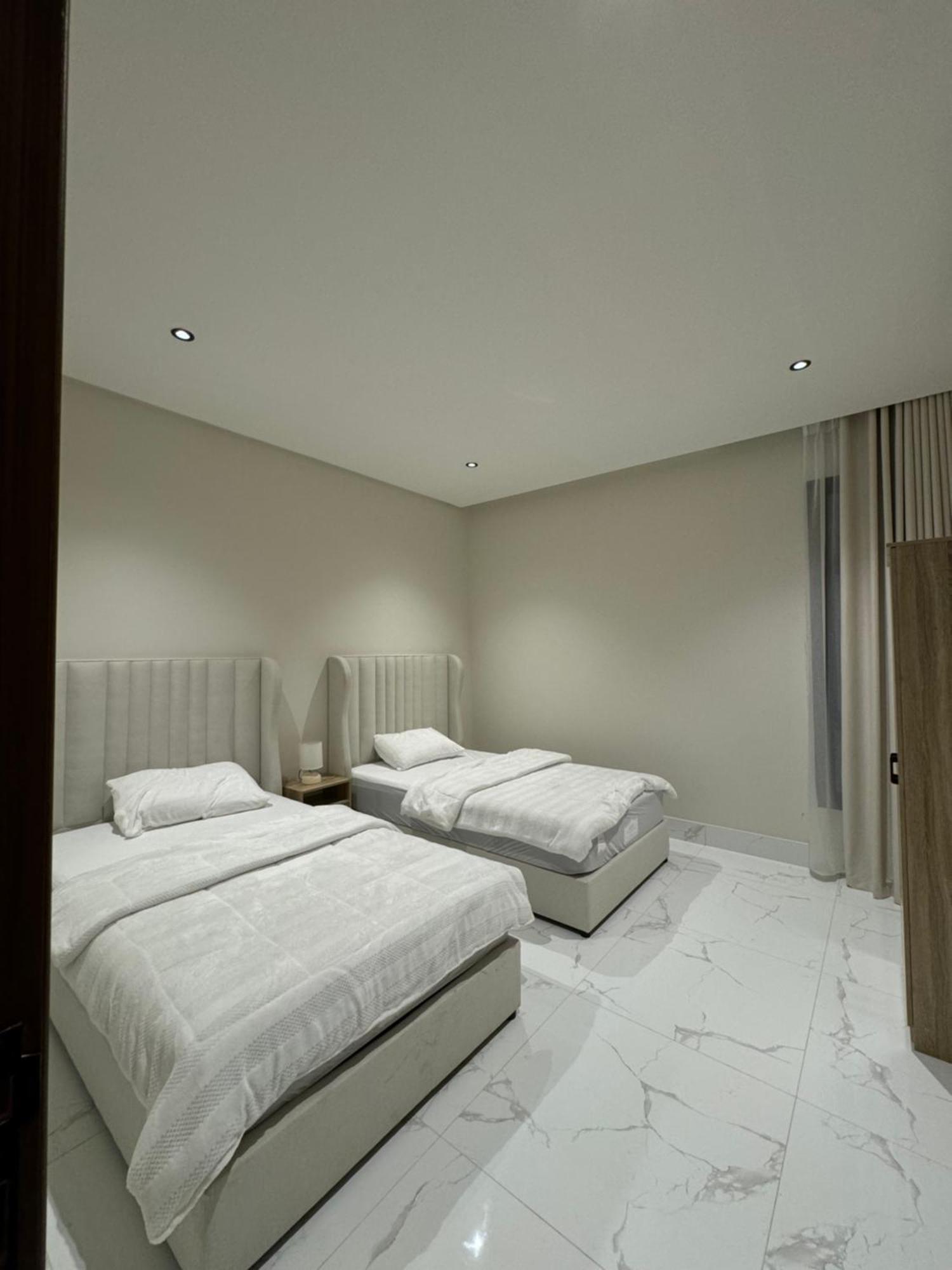 Sunrise Luxury Two Bedroom Apartment